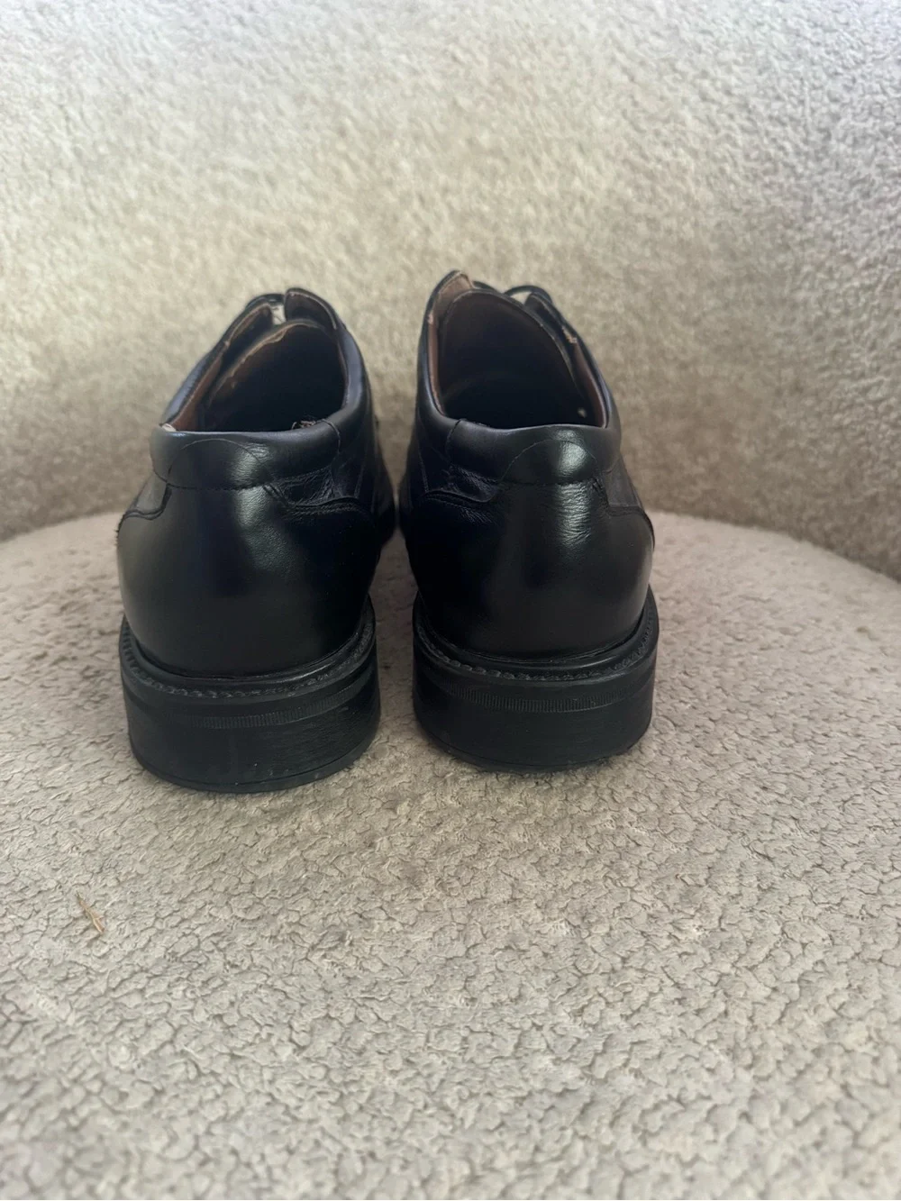 Bill Blass Men’s Black Leather Apron Toe Derby Dress Shoes Size 11 D
